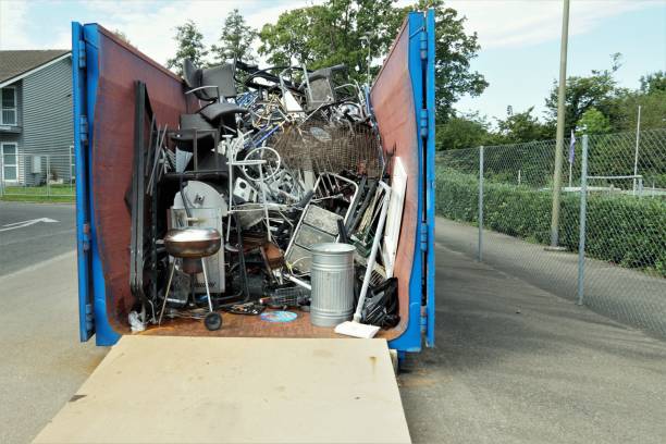 Best Commercial Junk Removal  in Divernon, IL